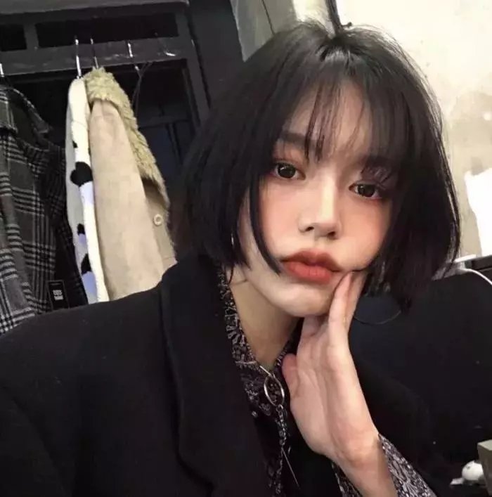 女人在家